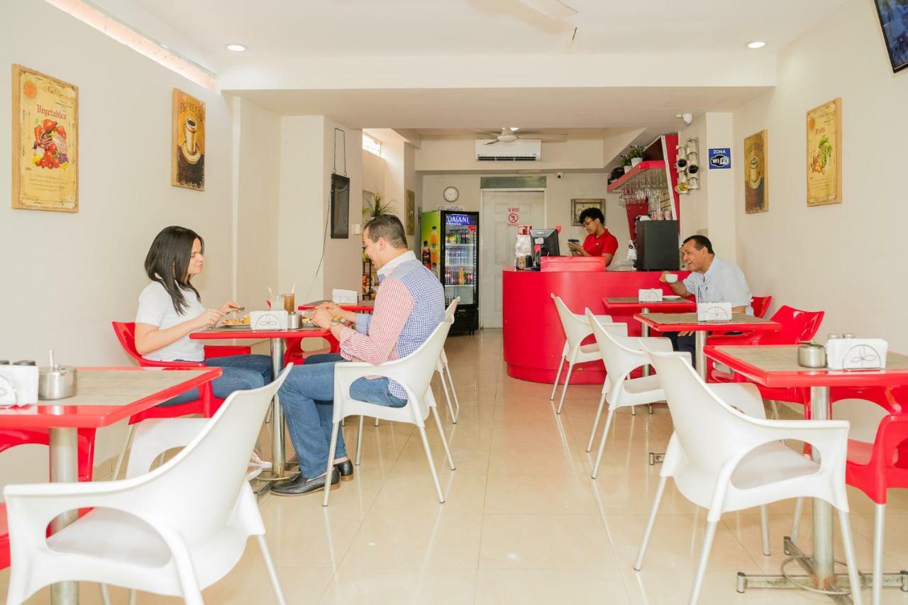Hostal San Francisco De Asis Santo Domingo Kültér fotó